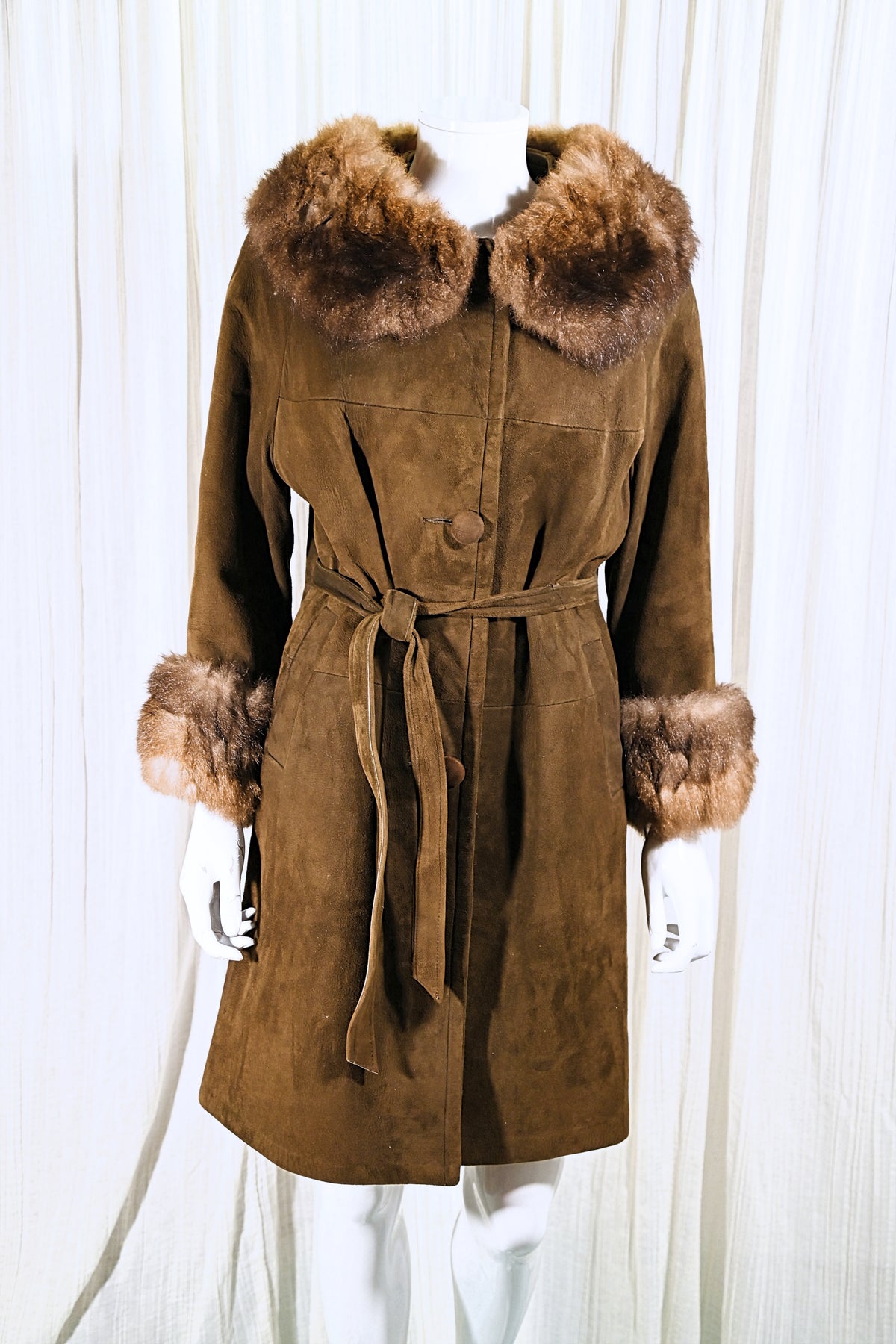 Outerwear– Papillon Vintage Shop