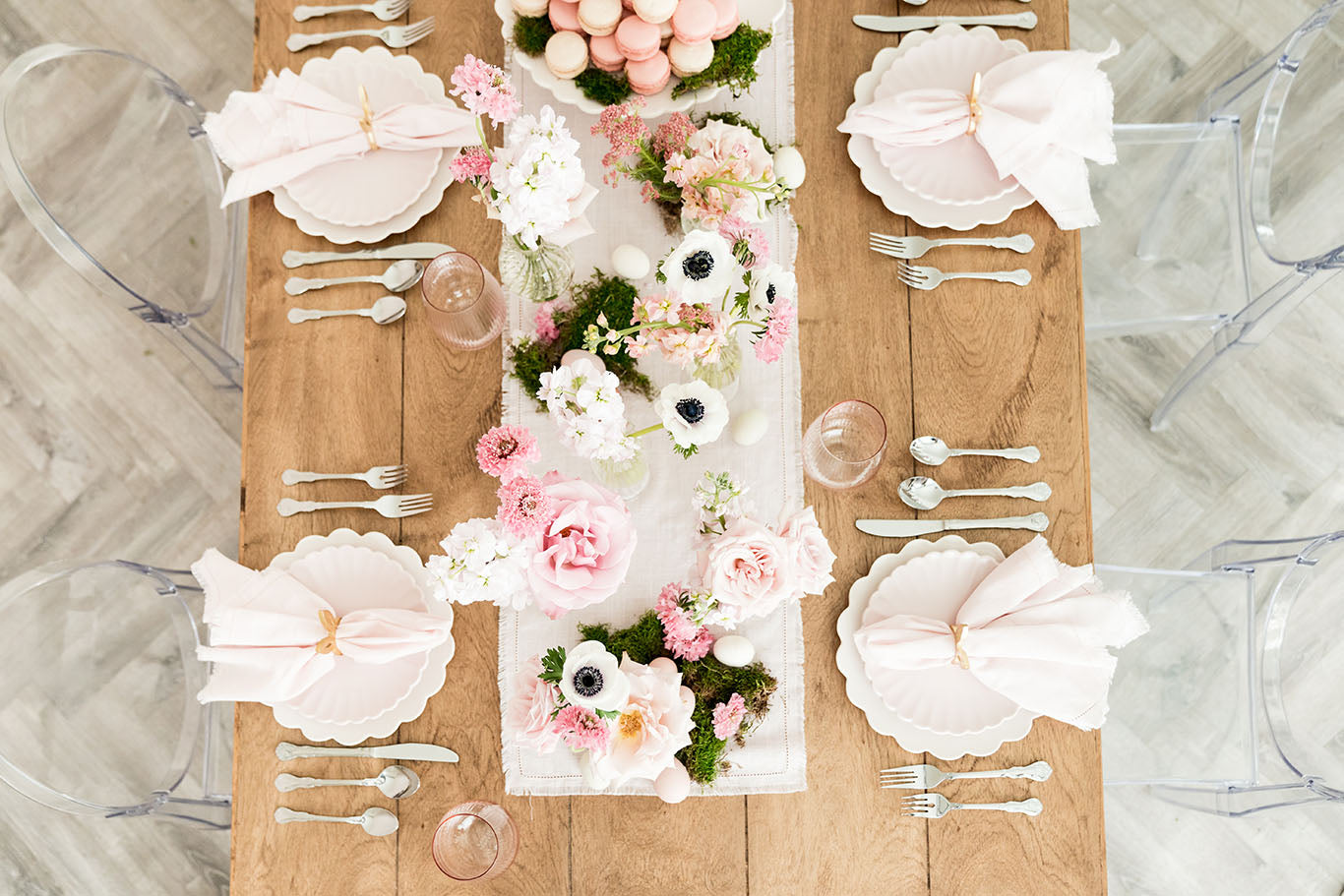 Rachel Parcell Spring Tablescape