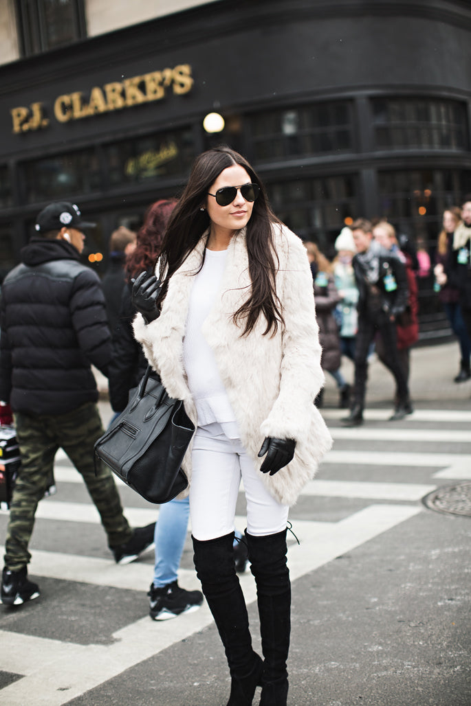 Winter Whites with Pops of Black… – Rachel Parcell, Inc.
