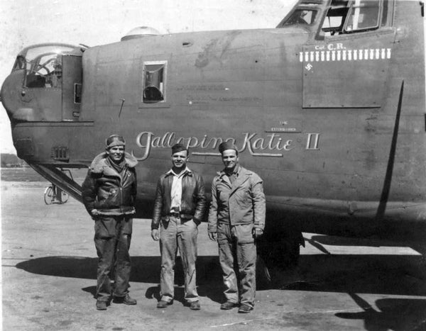 Ground crew of the Consolidated B-24 Liberator, Galloping Katie II.