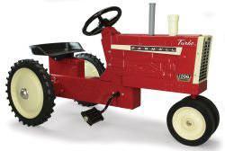 Tomy International 14898 Farmall 1206 Pedal Tractor