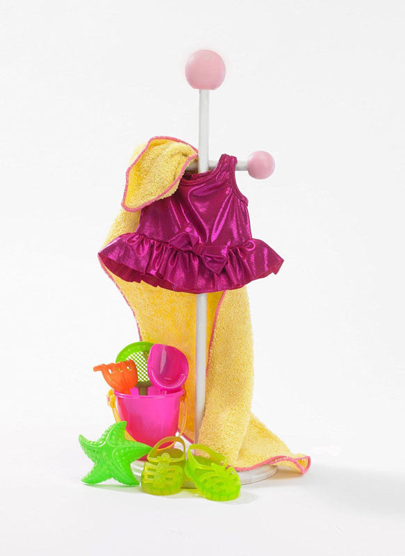 Madame Alexander Fun In The Sun Accessory Pack Playset