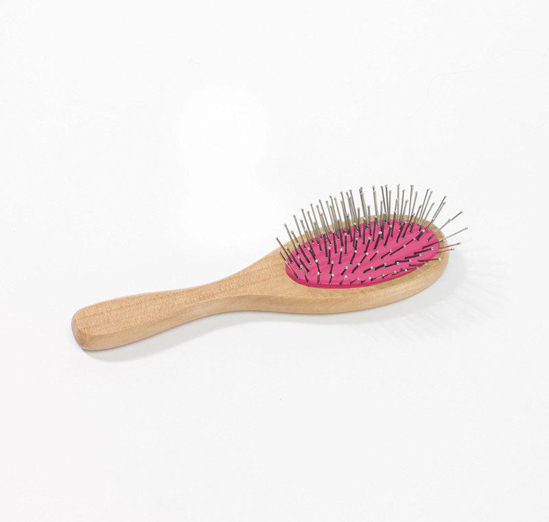 Madame Alexander 69660 Hair Brush