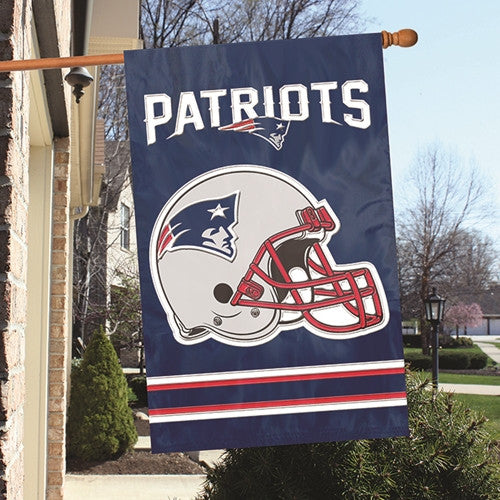 The Party Animal, Inc. Afne New England Patriots Appliqué Banner Flag
