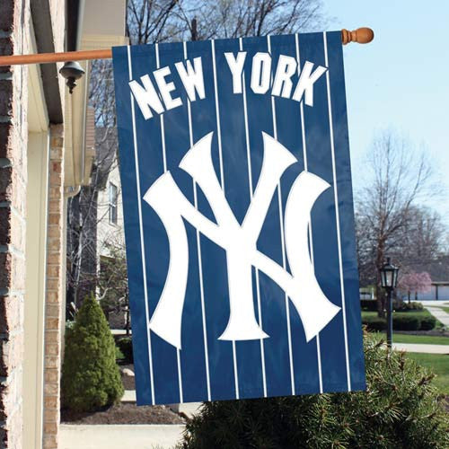 The Party Animal, Inc. Afnyy New York Yankees Appliqué Banner Flag