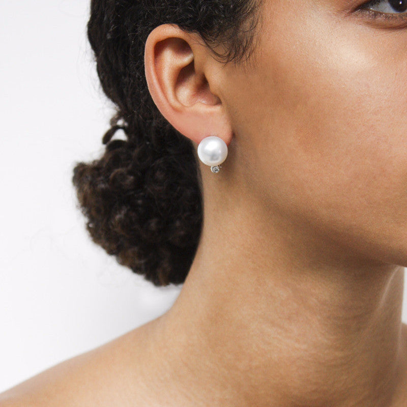 pearl stud earrings with small diamond