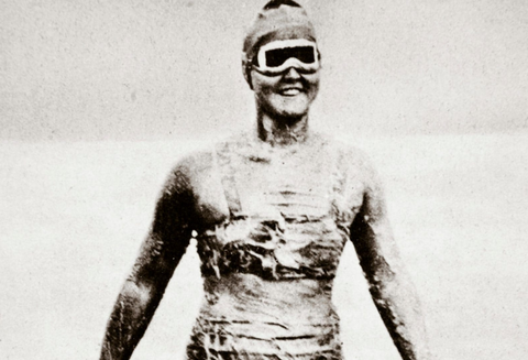 Gertrude Ederle wearing face mask goggles