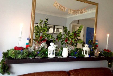 Christmas Mantel Decorating