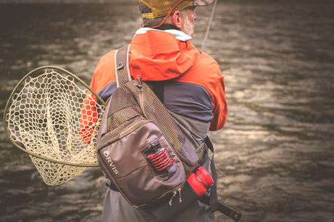  Orvis Mini Sling Pack (26B2) Shoulder Strap Tackle Backpack - Fly  Fishing Tool Bag of 100% Recycled ECO CORDURA Fabric With TPU Coating,  5-Liter Capacity and Internal Features, Sand - One