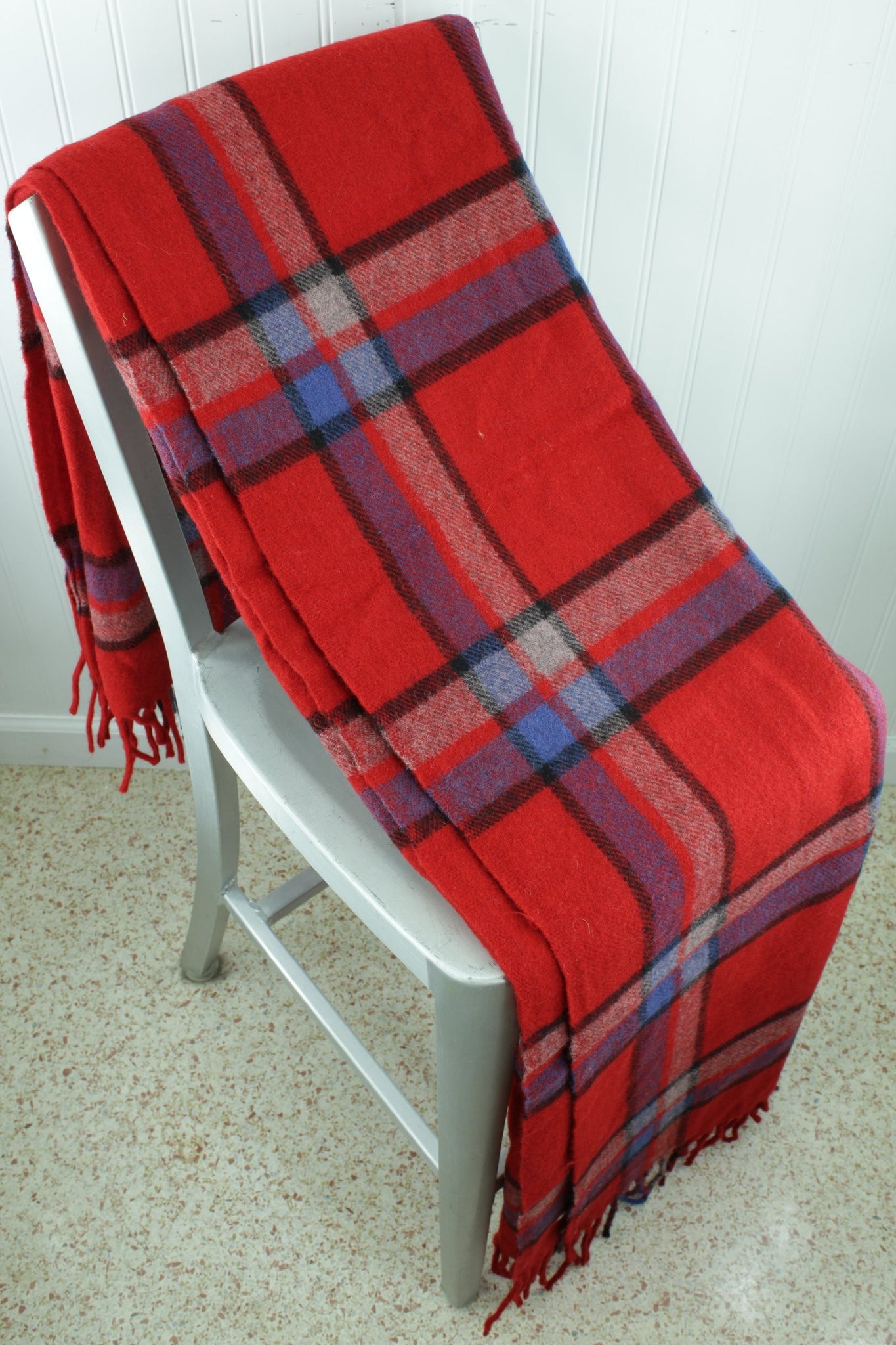 Faribo Wool Stadium Blanket - Red Plaid Fluff Loomed with Carrier - 54 ...