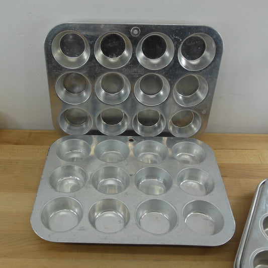 Vintage Wear-ever No. 2786 Aluminum 12 Hole Muffin Tin Metal