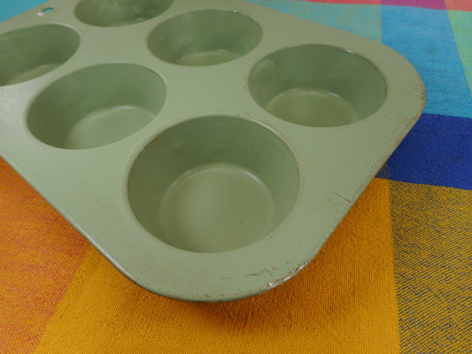 Vintage Ekco Starburst Muffin Pan - lollygag