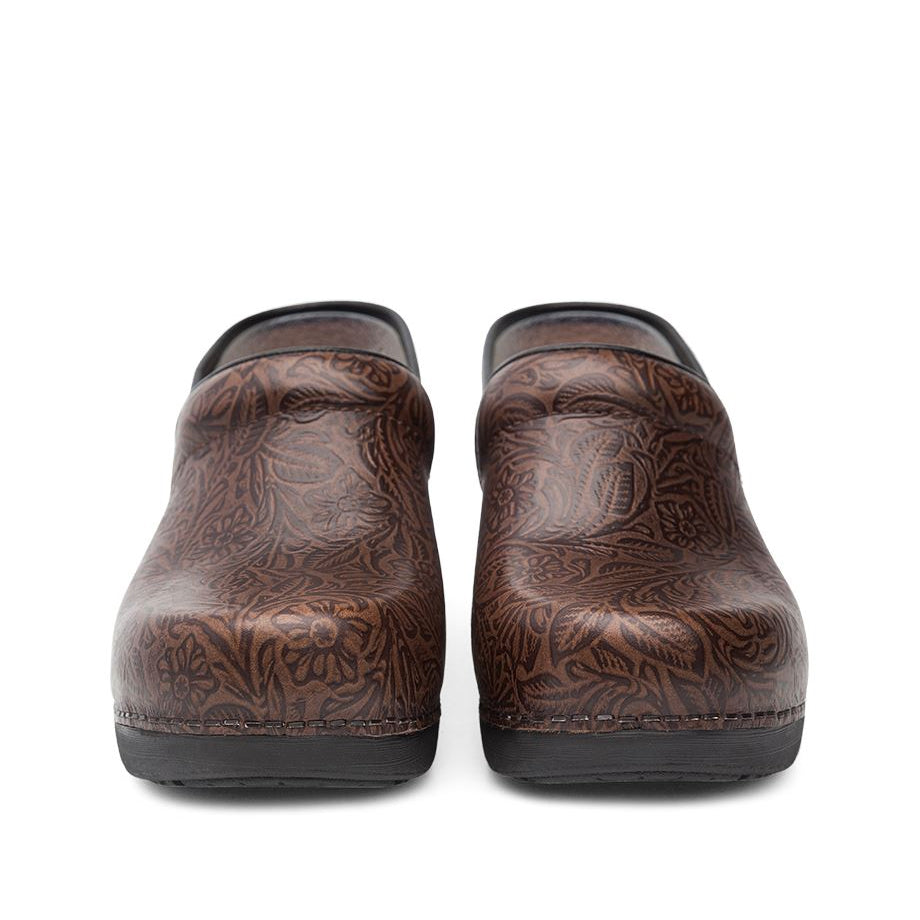 dansko professional tooled