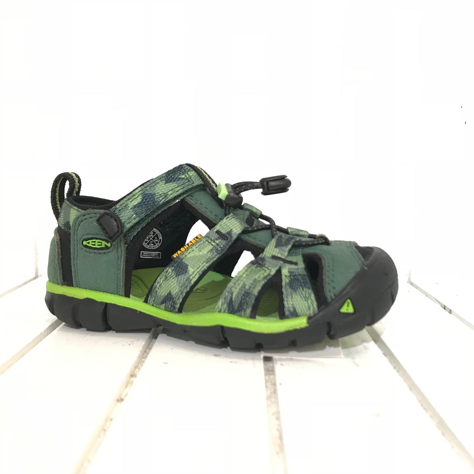 kids keen water shoes