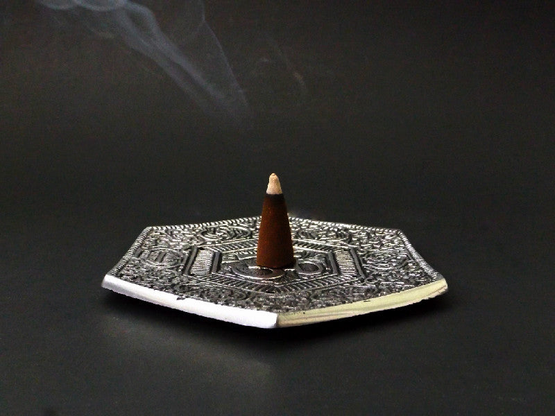 Dragons Blood Incense Cones Esoteric Aroma