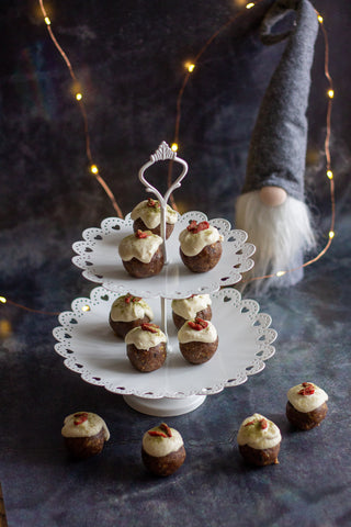 Livskraft's Raw Christmas Pudding Bliss Balls