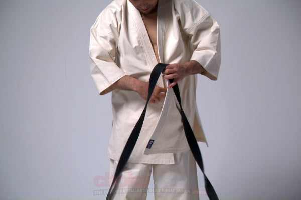 Isami K-400 Karate Gi from ChokeSports.com