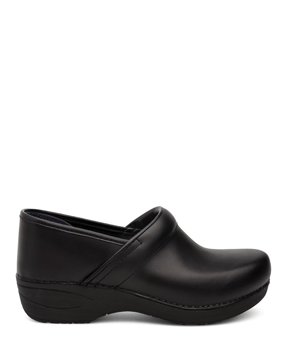 dansko xp 2.0 black pull up