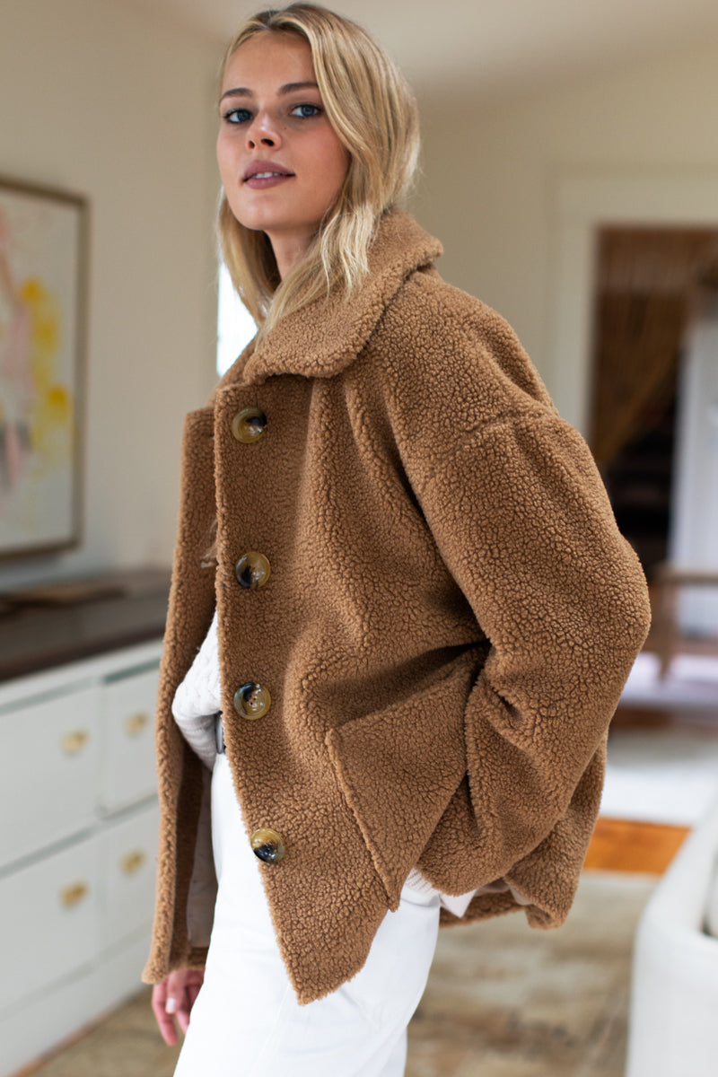 Shorty Teddy Coat - Camel