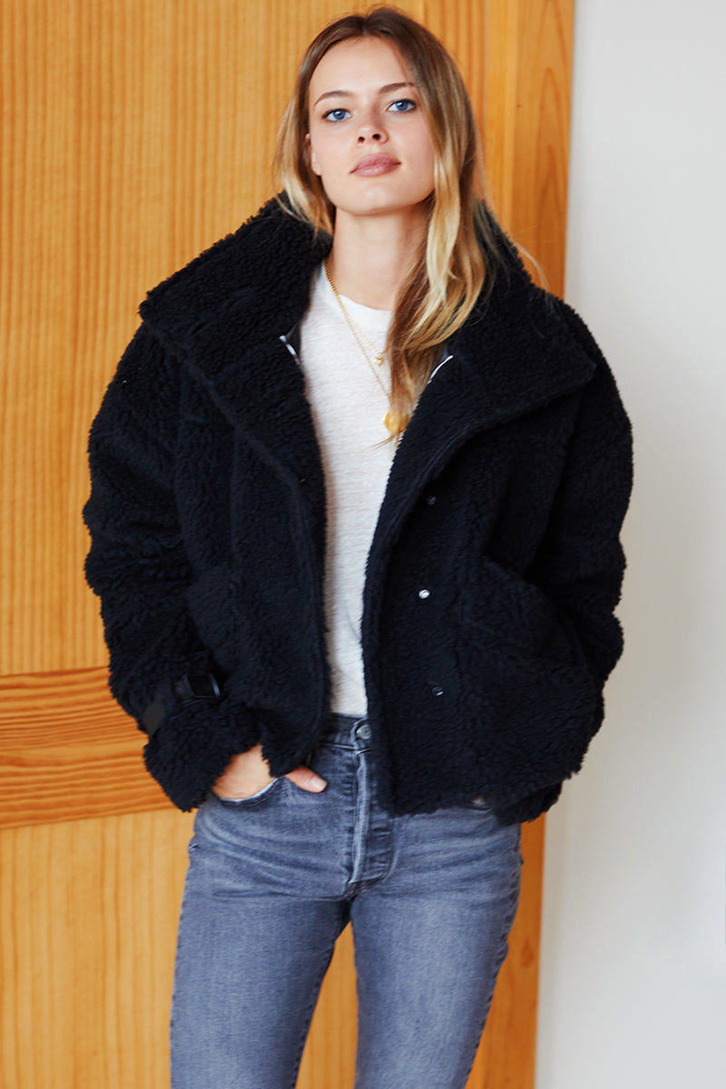 Cozy High Neck Jacket - Black Shearling