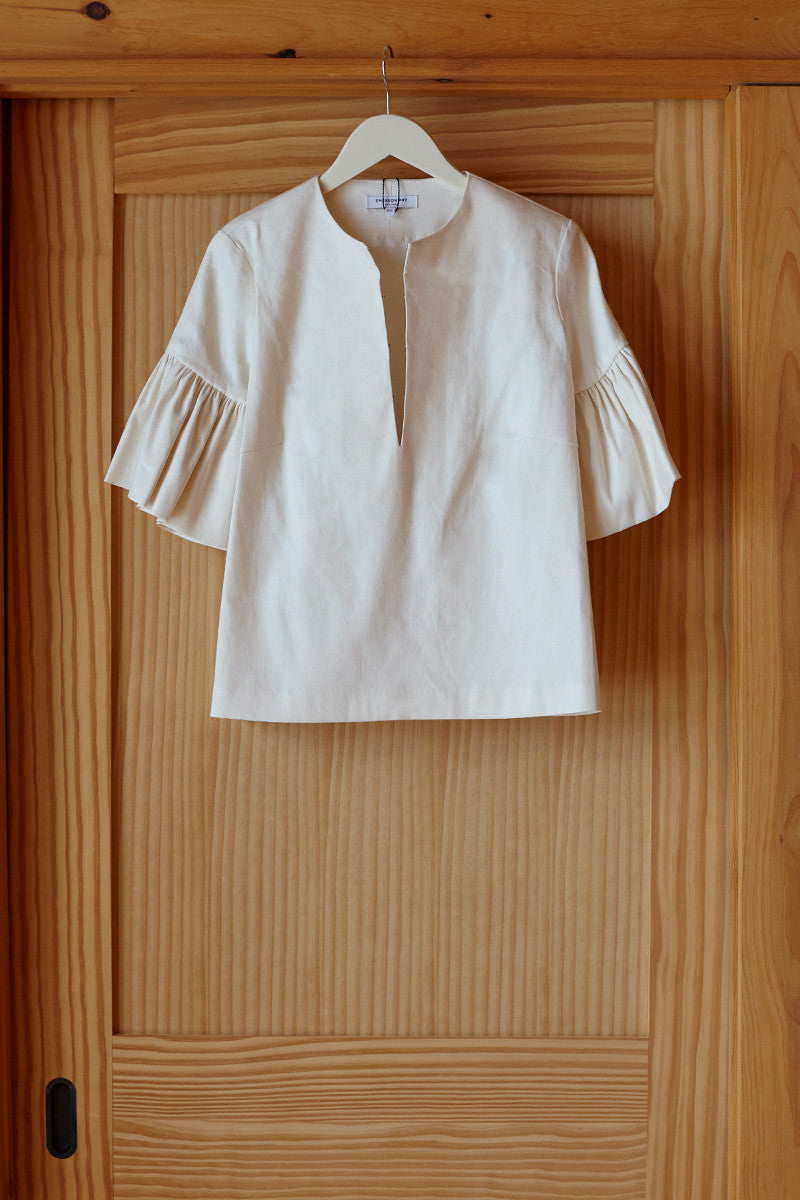 Mod Ruffle Top - Ivory