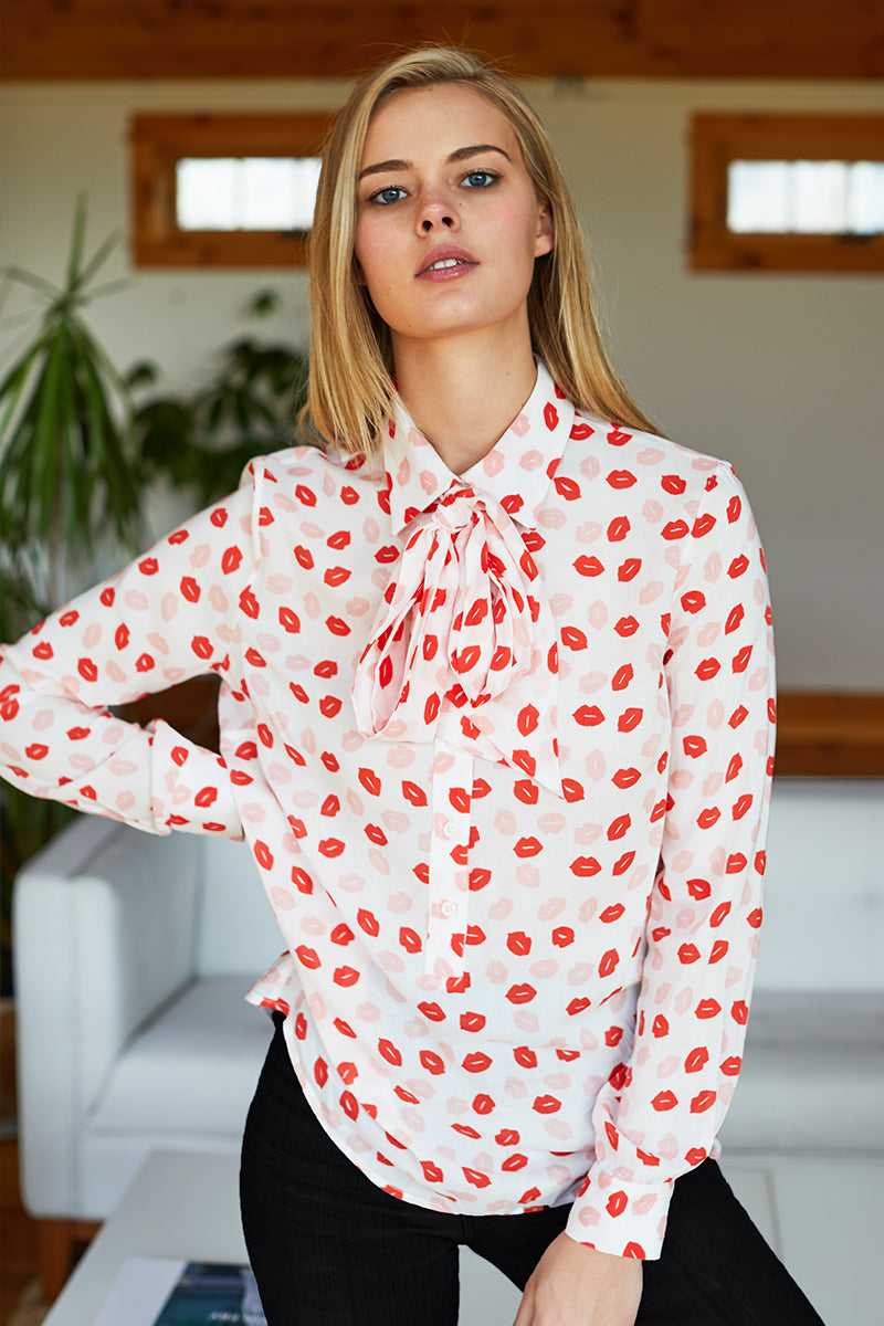 Ribbons Blouse - Lipstick