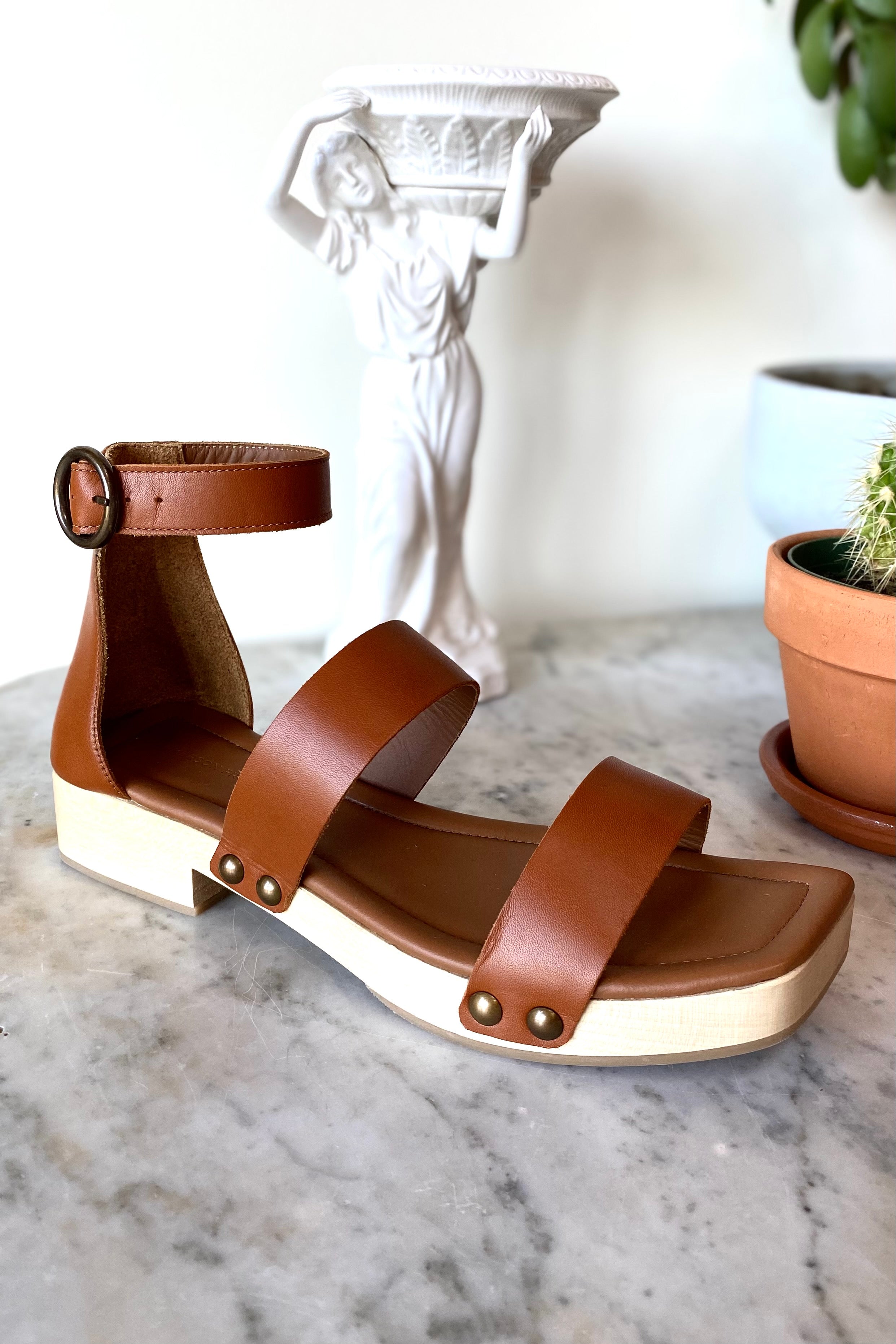 Clog Low Sandal - Cognac Leather