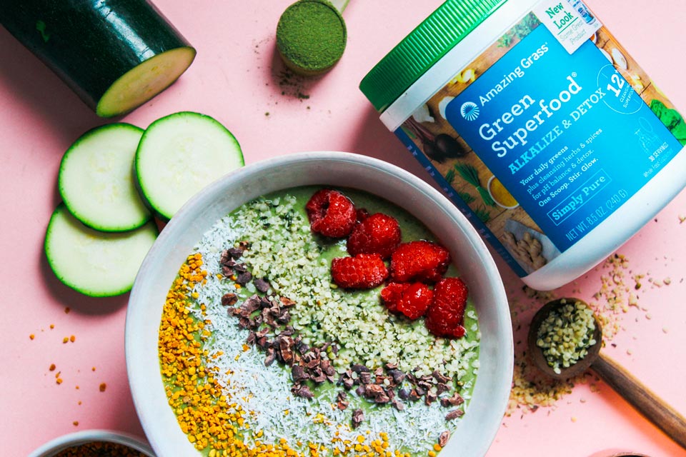 Alkaline and Detox Zucchini Smoothie Bowl recipe from Nutritiously Natalie blog