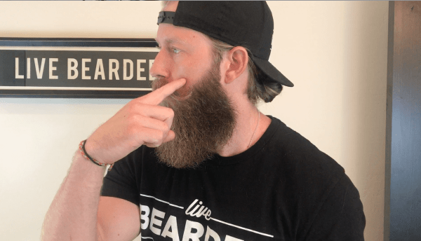 how to trim a beard cheek line