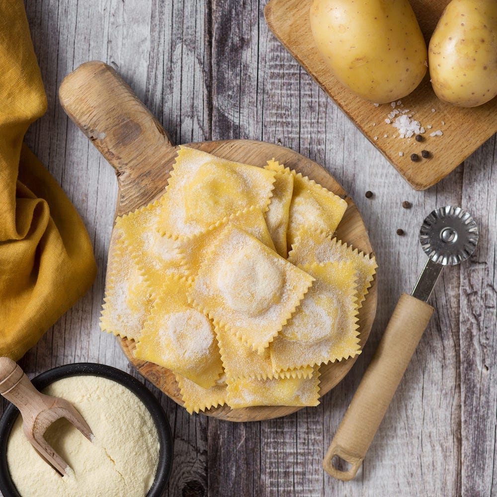 Cappelletti - Tortellini - Fresh Filled Pasta Emiliana - EMILIA FOOD LOVE  Selected with love in Italy