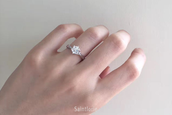 1 carat moissanite