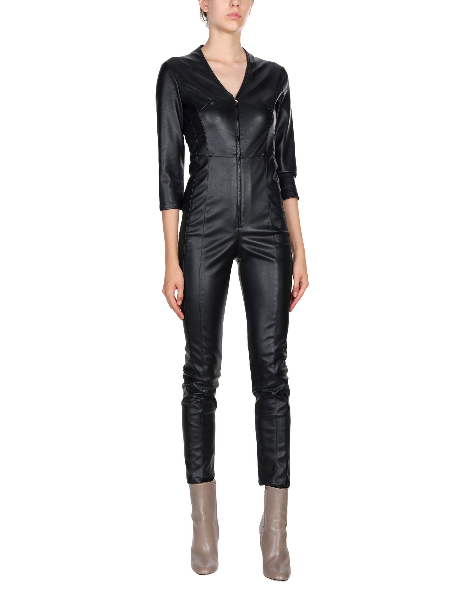 Slim Fit Styled Awesome Women Leather Jumpsuit – HOTLEATHERWORLD