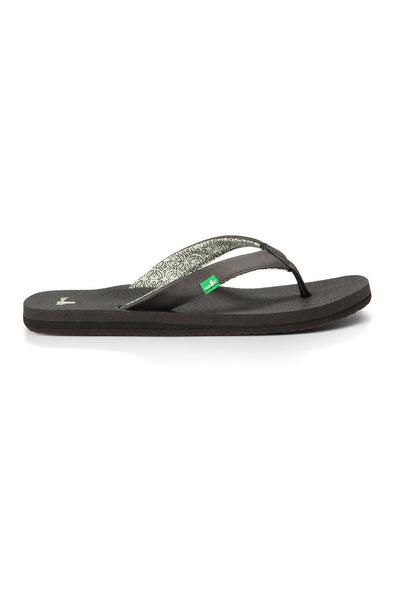 Sanuk Sling Yoga Mat Sandal - Comfort and Style