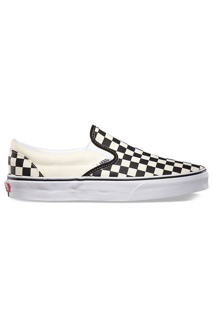 vans chequered slip ons