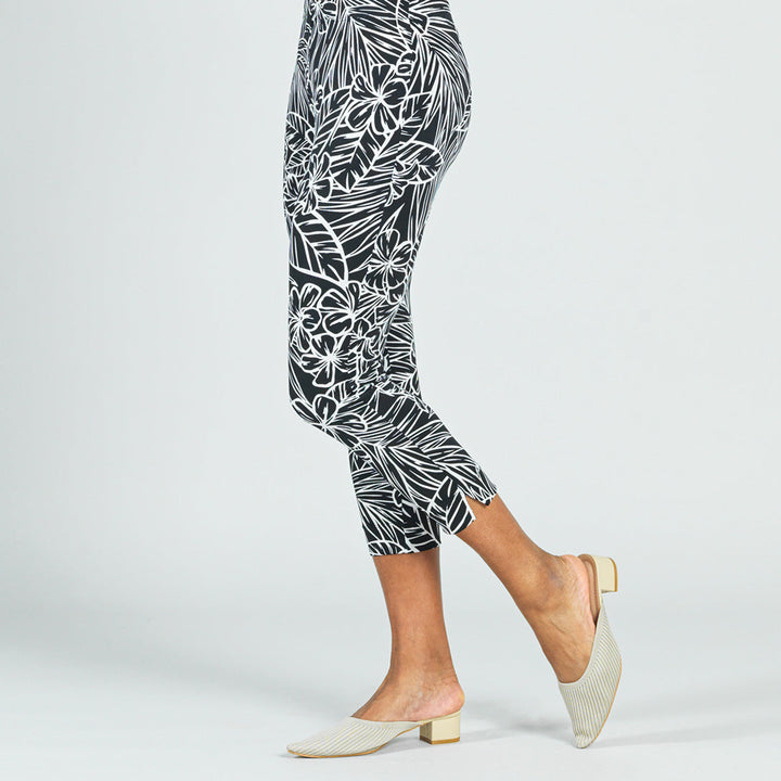 Bengaline pull on capri pants - Labelsforless Dunoon