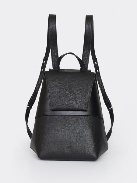 Blanche mini backpack – AGNESKOVACS leather design