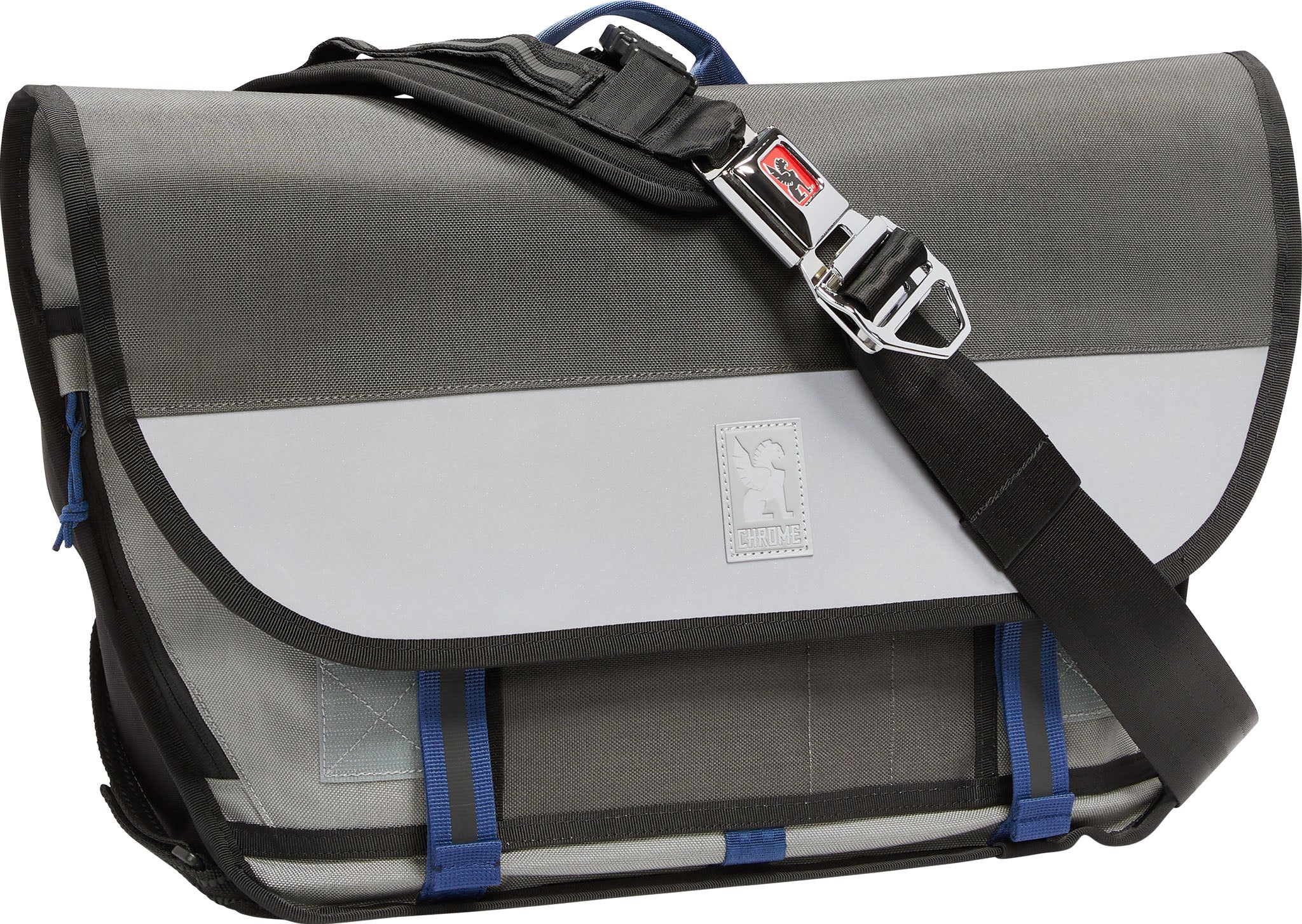 Chrome Buran III Messenger Bag 24L | Altitude Sports