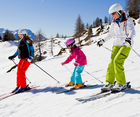 Family skiing