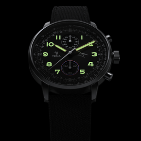 AAE Flieger Quartz- black Superluminova.png__PID:a0a82d95-7266-4a1b-9c99-ad3378dc773c