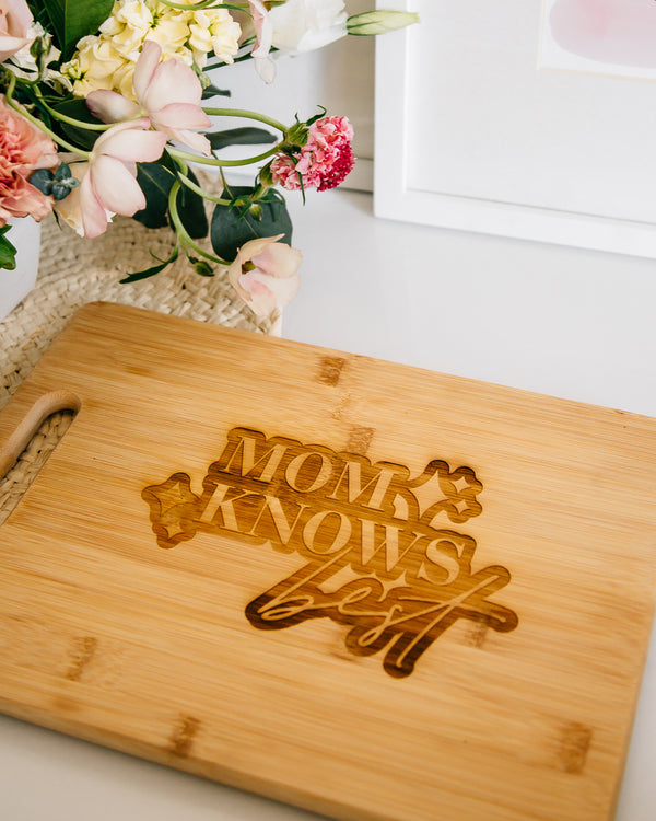 Gift Set: Mom Knows Best Engraved Cutting Board & Coffee Mug – Happily Ever  Etched