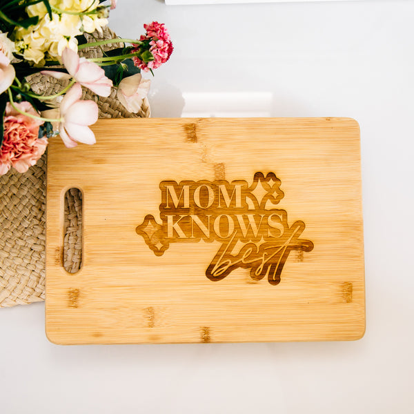 Best Mother In The World Personalized Wood Cutting Board – Elite