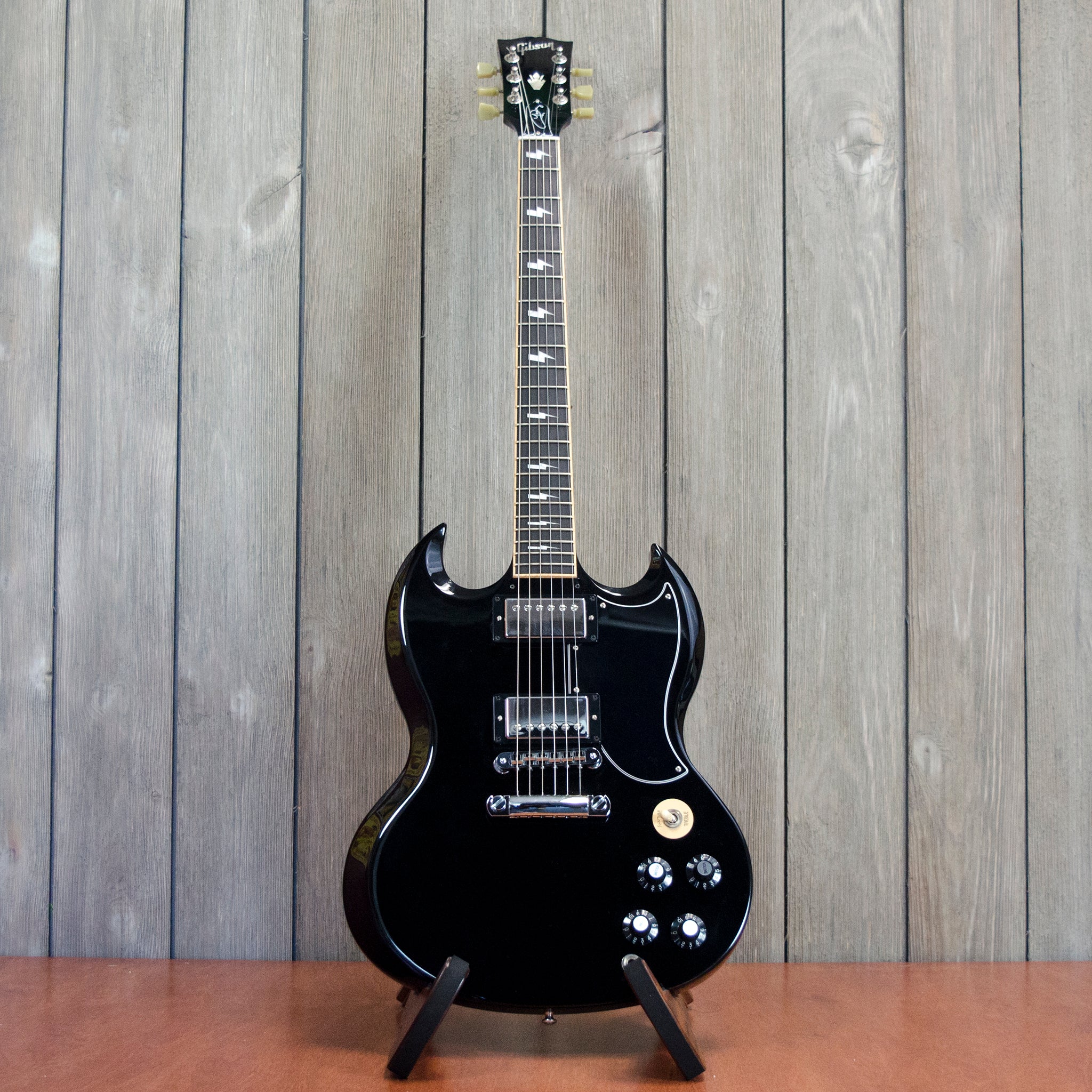 gibson sg angus young