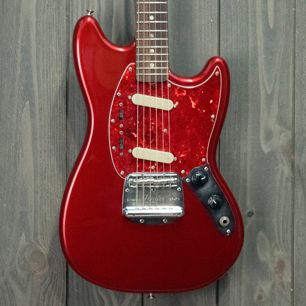 fender mustang red pickguard