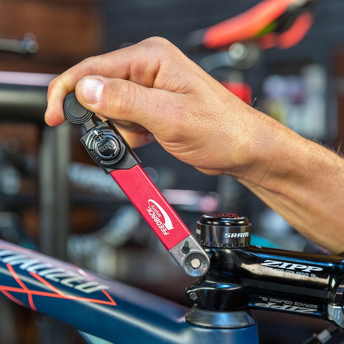 torque wrench for bicycle maintenance