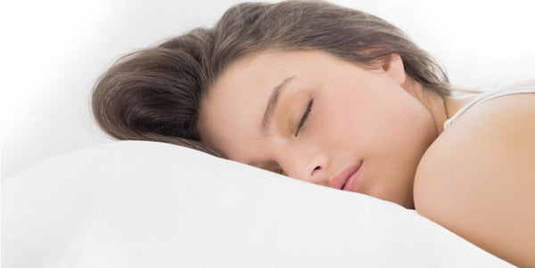 Learn about the many benefits of sleeping on silk