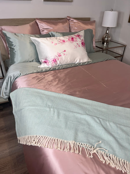 Orchid Pillowcase Styled Bed with Throw