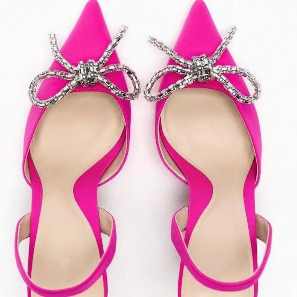 Bow High heels - runwayfashionista.com