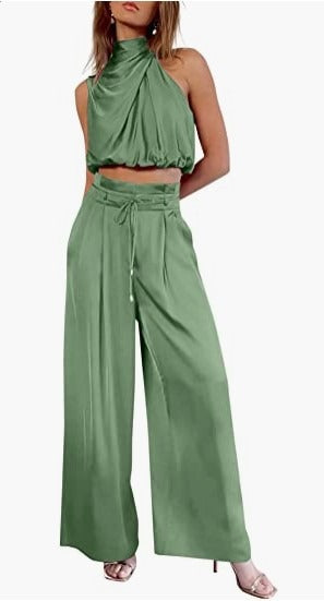 Casual sleeveless top, wide leg pants set - runwayfashionista.com