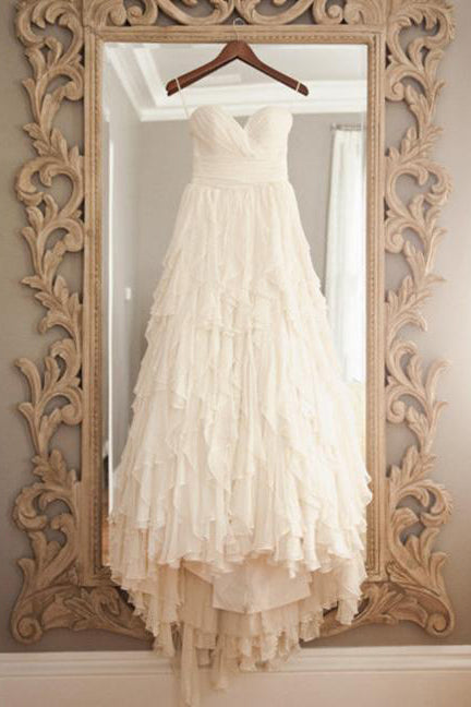 Beige Strapless Sweetheart Sleeveless Long Layers Beach Wedding Dress