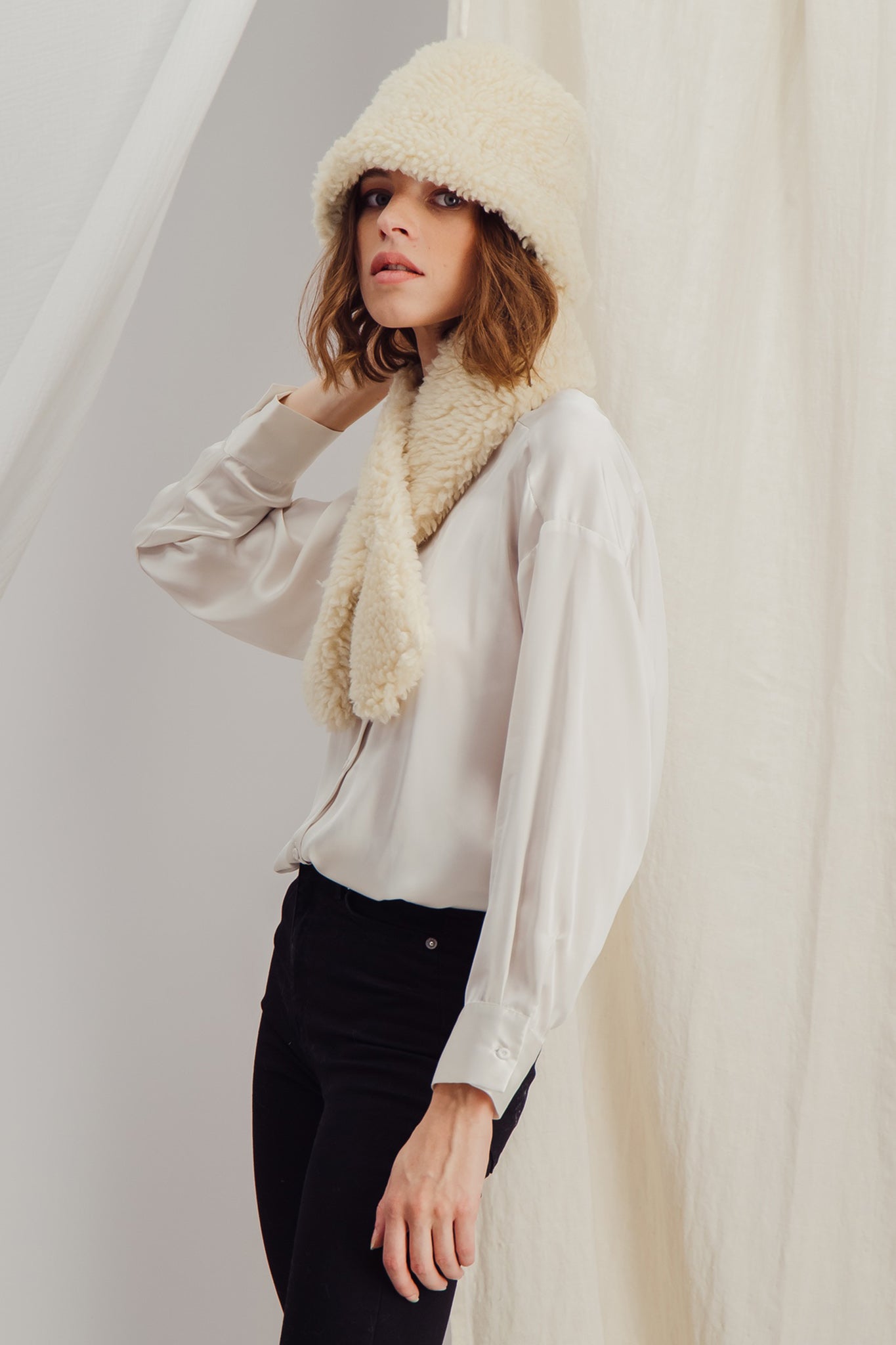 Faux Fur Shearling Ecru Keyhole Scarf - SASHA